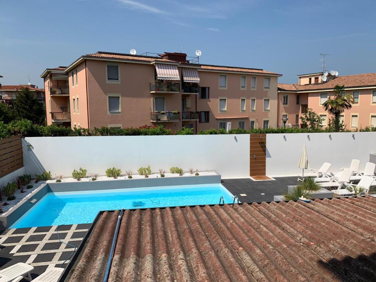 H3O Lago Di Garda Desenzano del Garda Exterior photo