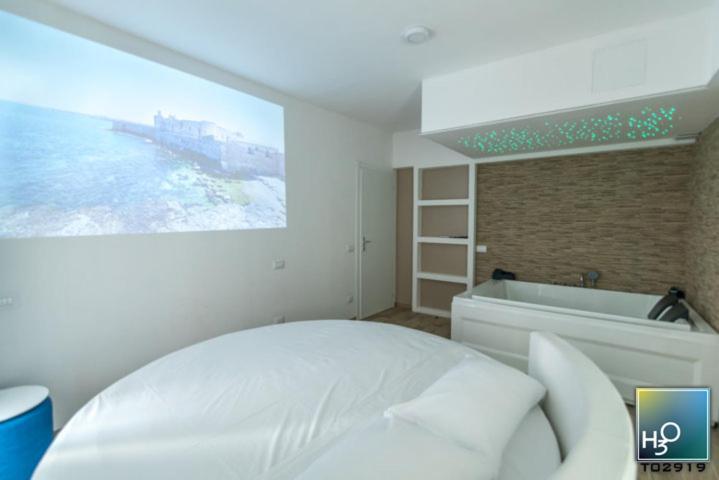 H3O Lago Di Garda Desenzano del Garda Room photo