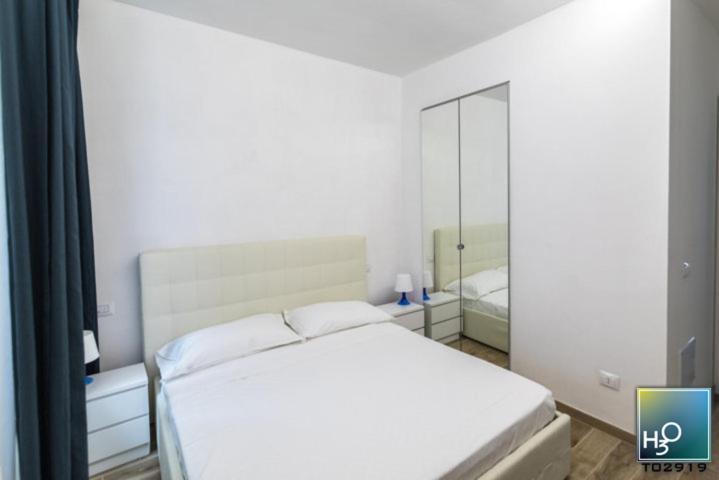 H3O Lago Di Garda Desenzano del Garda Room photo